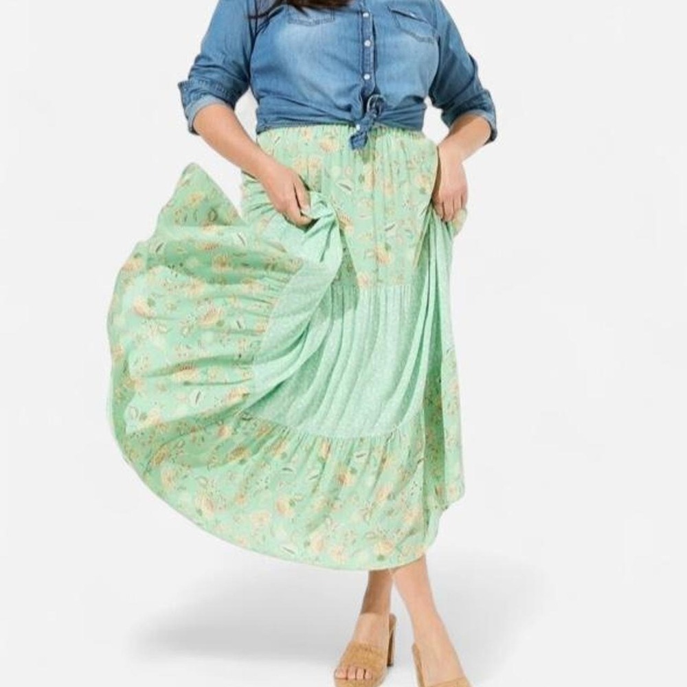 Torrid women's skirt maxi green floral 1X
